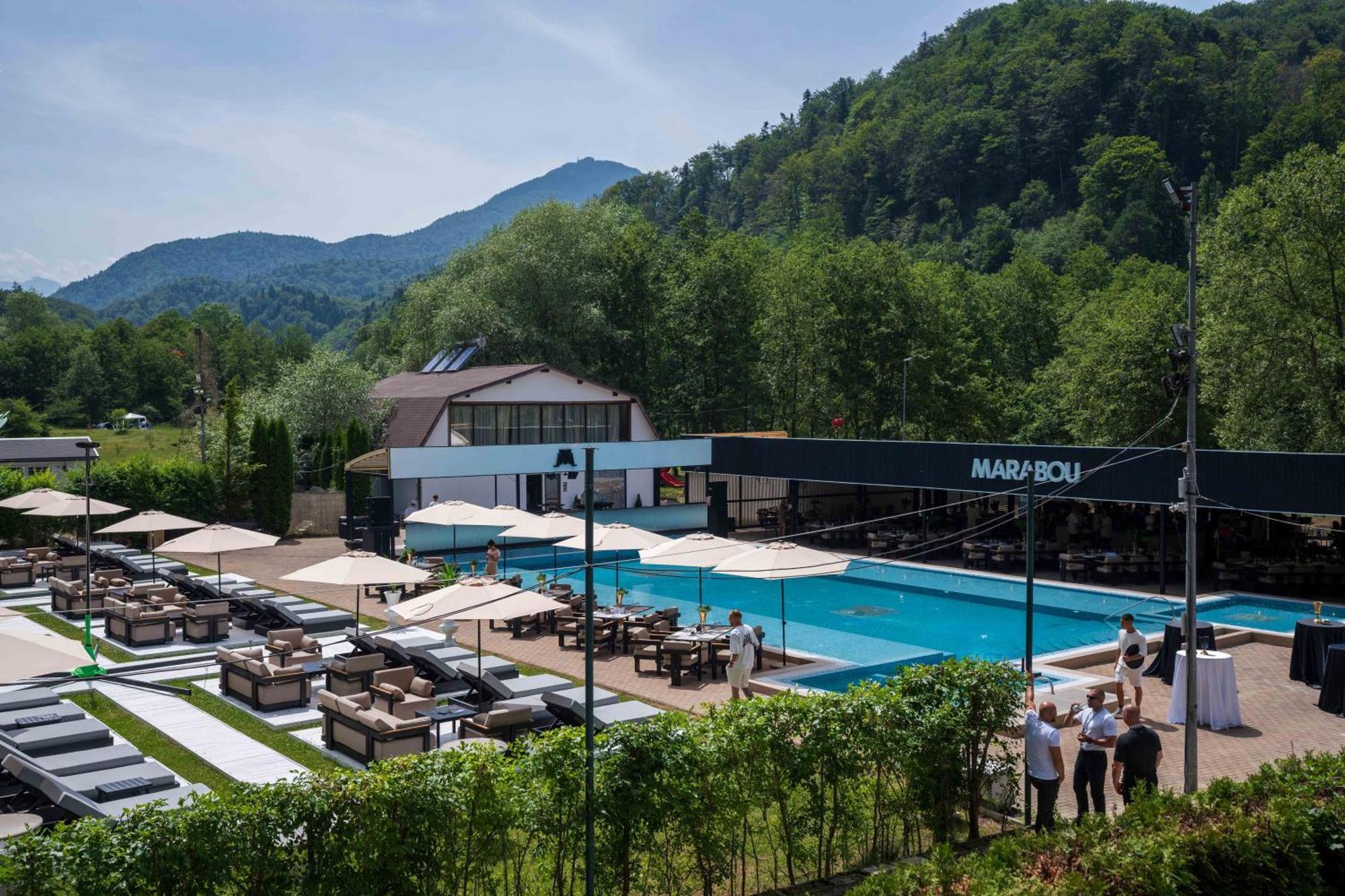 Marabou Resort Braszów Zewnętrze zdjęcie