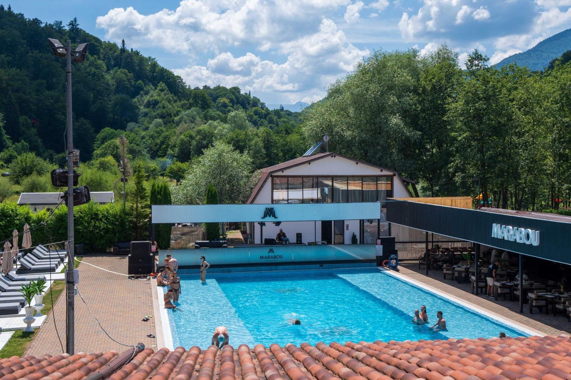 Marabou Resort Braszów Zewnętrze zdjęcie