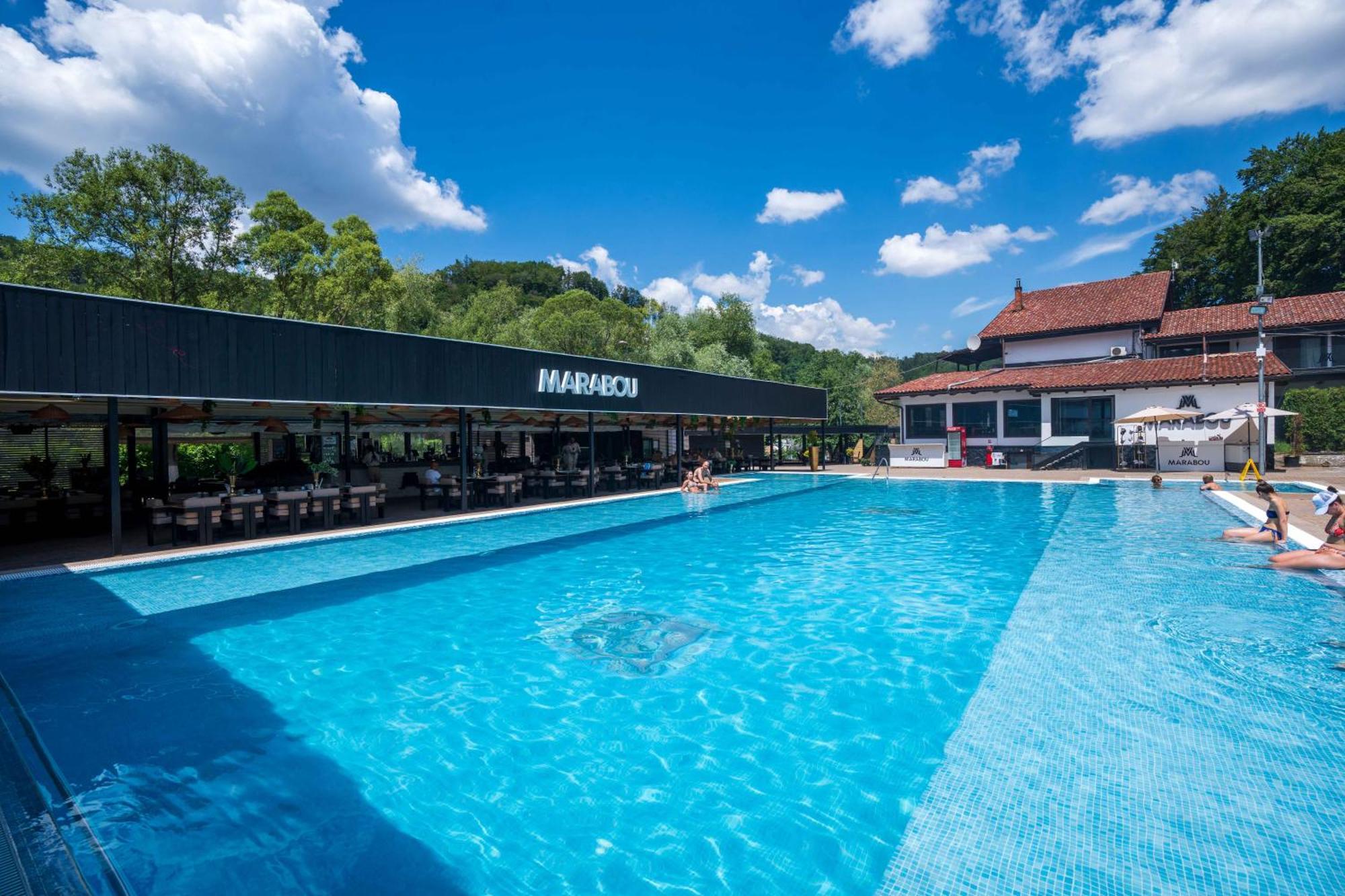 Marabou Resort Braszów Zewnętrze zdjęcie